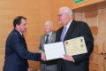 Dyplomy wręczają dr John Miller, President CCSU i prof.Andrzej Wiszniewski, Rektor PWr. rok 2013